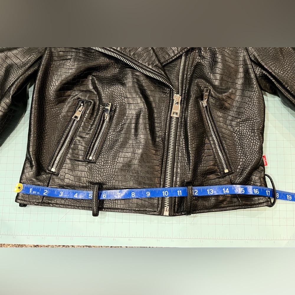 Levi’s black croc faux leather moto jacket - Picture 12 of 15